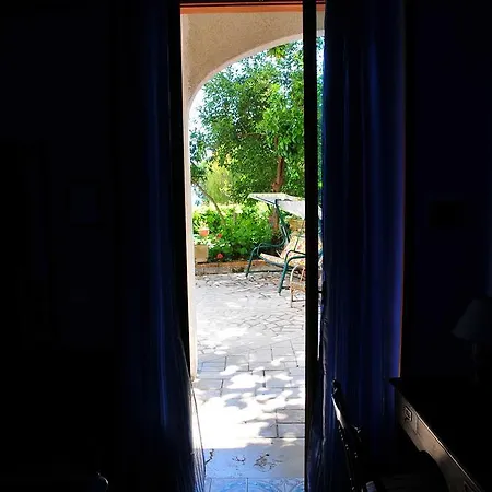 Couette-café Nonna Vincenza 3*