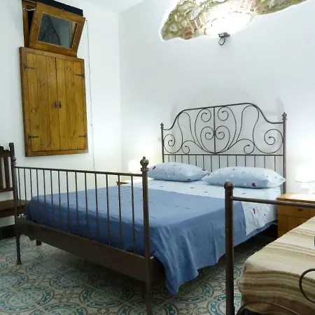 Nonna Vincenza 3* Maratea