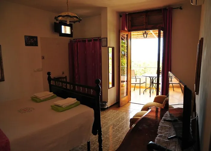 农娜温琴扎酒店