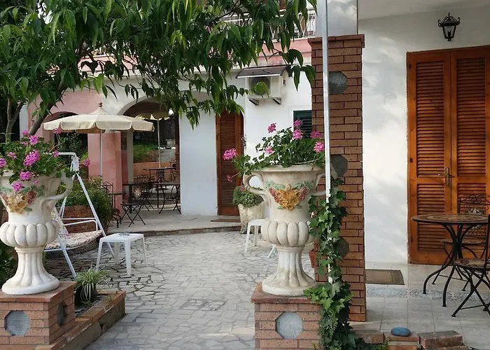 住宿加早餐酒店 农娜温琴扎酒店 4*