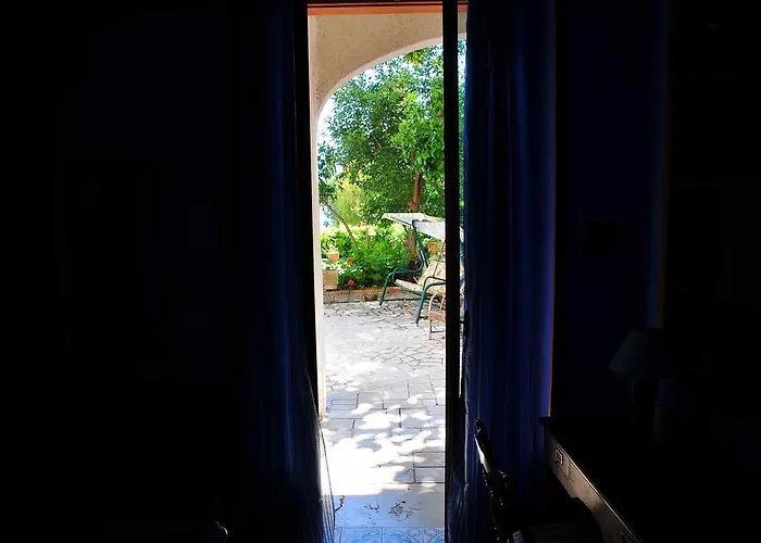 住宿加早餐酒店 农娜温琴扎酒店 4*